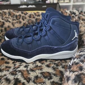 Jordan Velvet Navy 11s